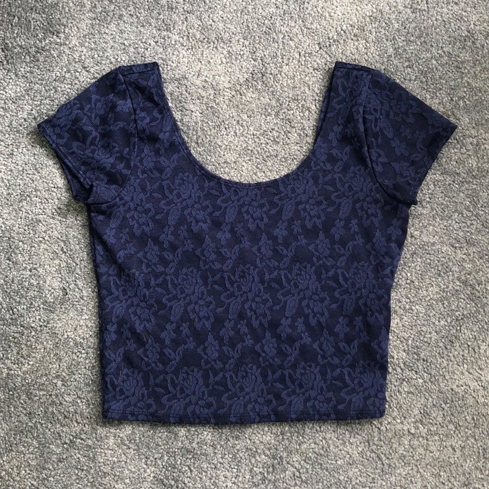 Abercrombie & Fitch lace crop top